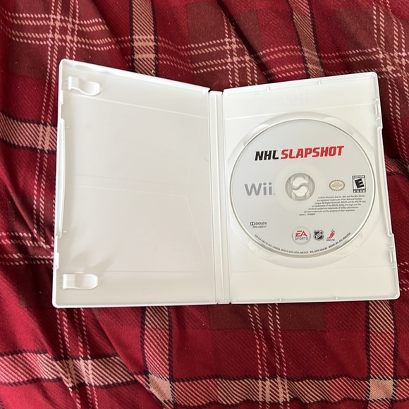 NHL Slapshot for Nintendo Wii - Picture 3 of 3
